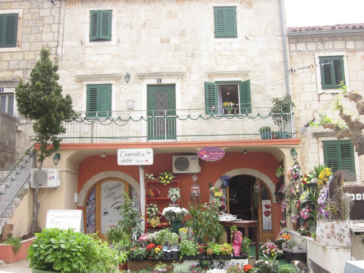 Apartment On The Square Makarska Extérieur photo