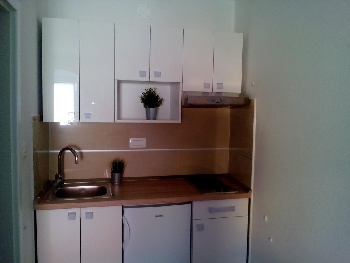 Apartment On The Square Makarska Extérieur photo