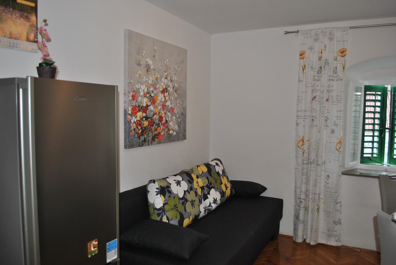 Apartment On The Square Makarska Extérieur photo