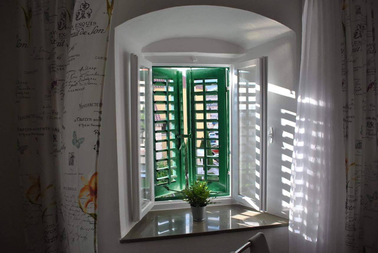 Apartment On The Square Makarska Extérieur photo