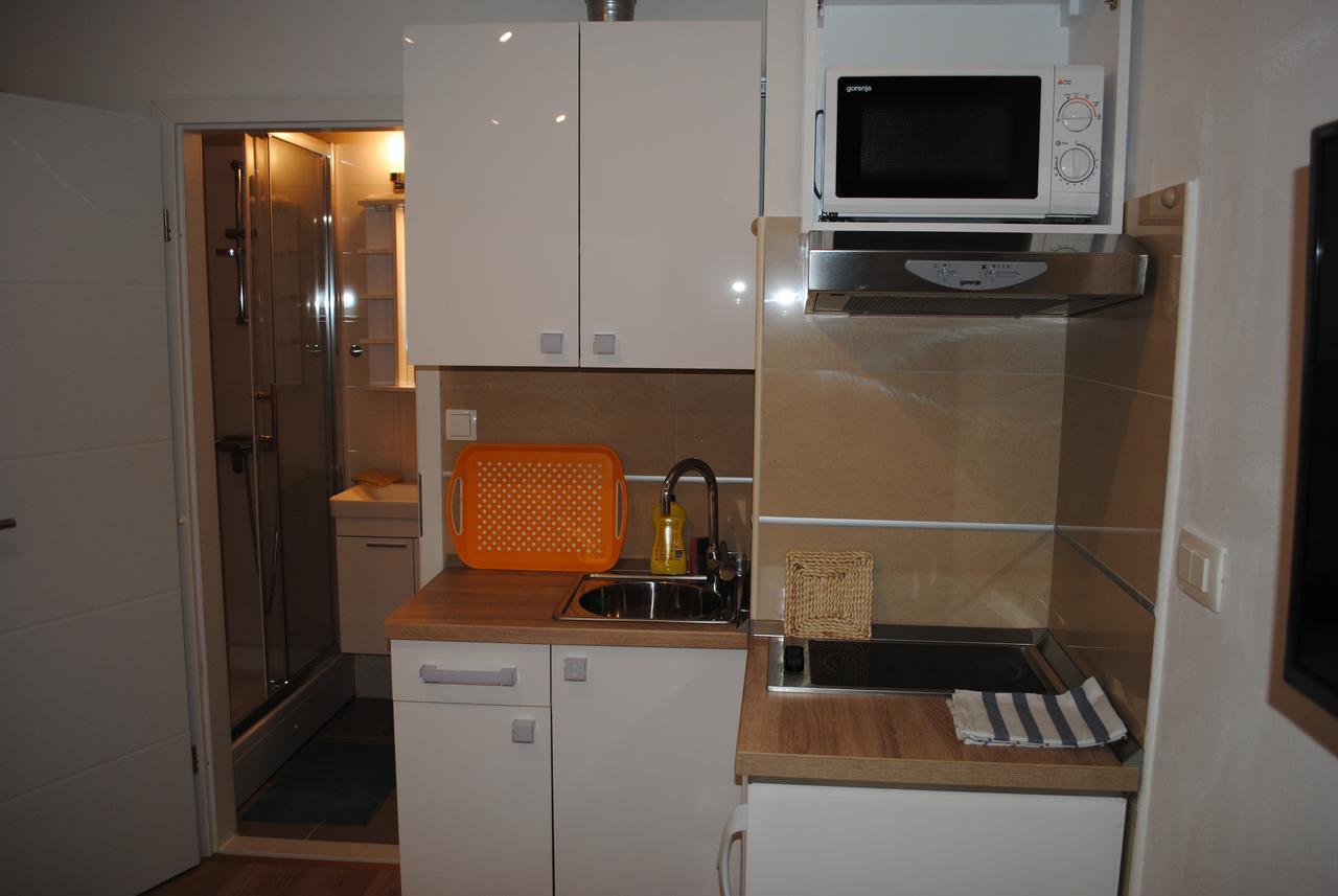 Apartment On The Square Makarska Extérieur photo