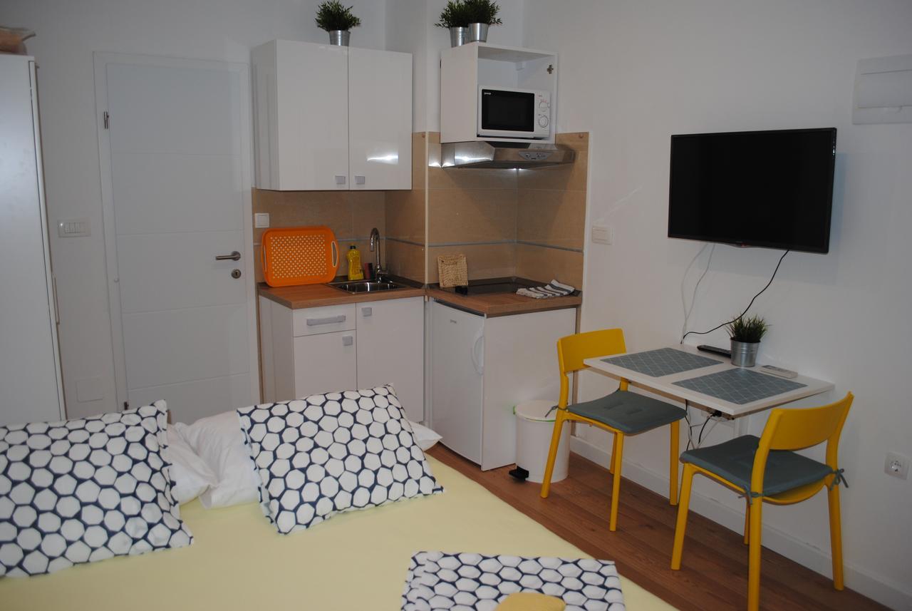 Apartment On The Square Makarska Extérieur photo